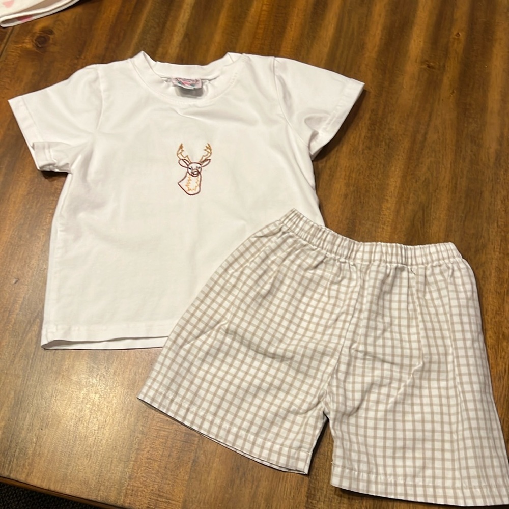 3T short set.